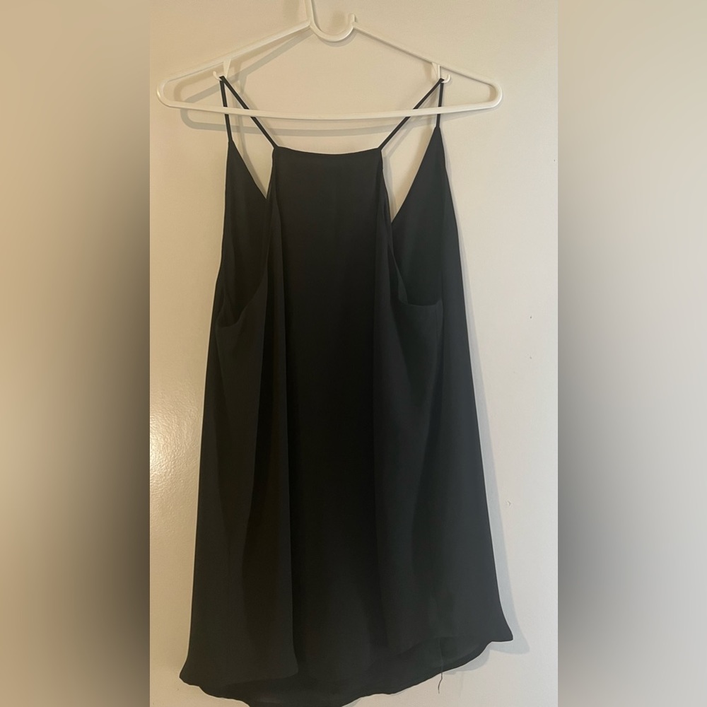 Loft Top in Color Black